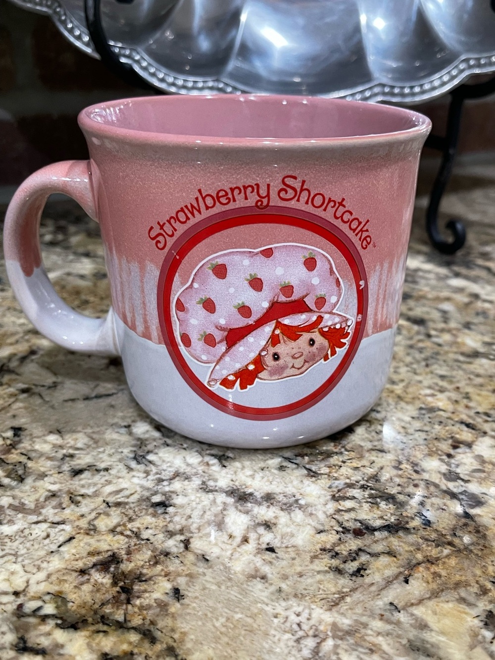 Strawberry Shortcake 20oz oversize coffee mug - Brand New